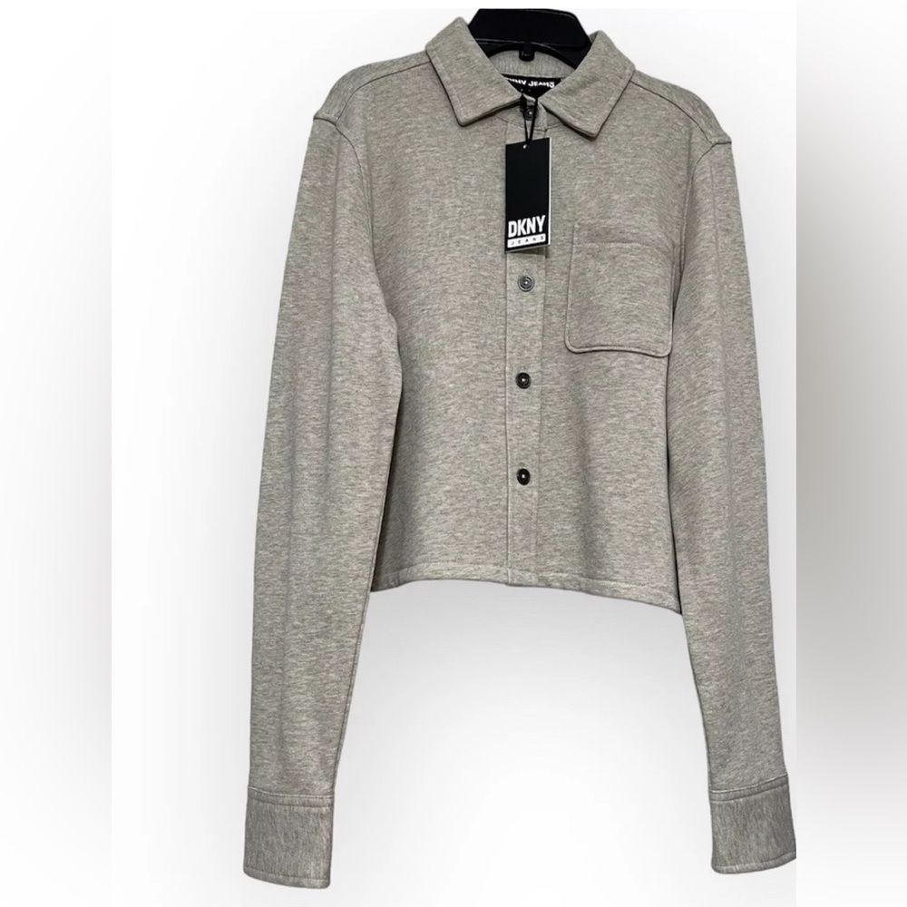 Dkny women’s Collared Cropped Shirts Top Long Sleeve Button Down new with tag